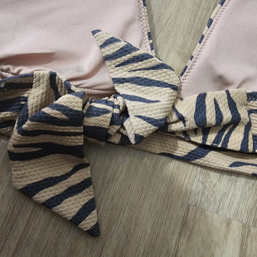 Aerie‎ Pique Triangle Bikini Top Brown Black Zebra Stripes Medium - Picture 9 of 9